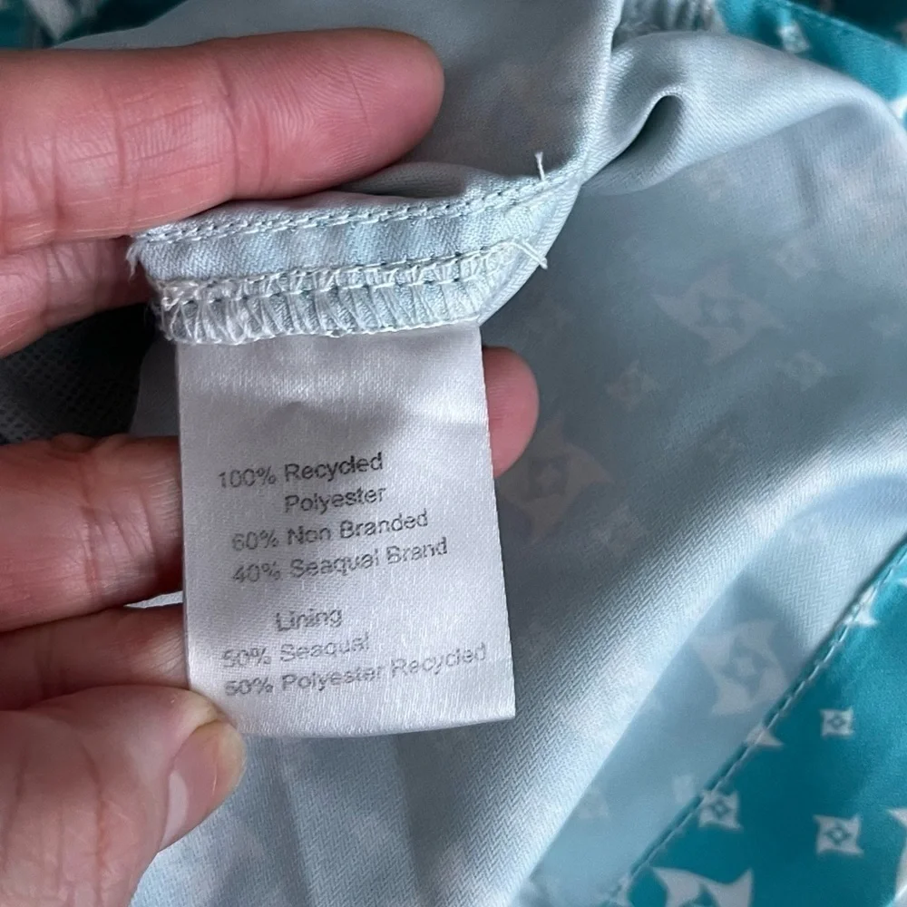 Marwida Men's Luxury Swim Trunks Mesh Lining Aqua Star Size Large